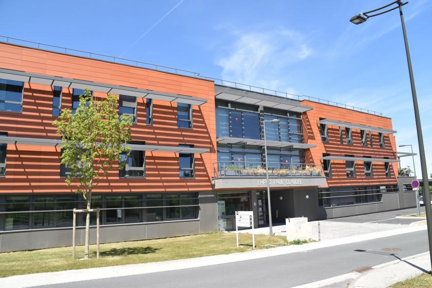 EHPAD PAUL CLAUDEL AMIENS 80